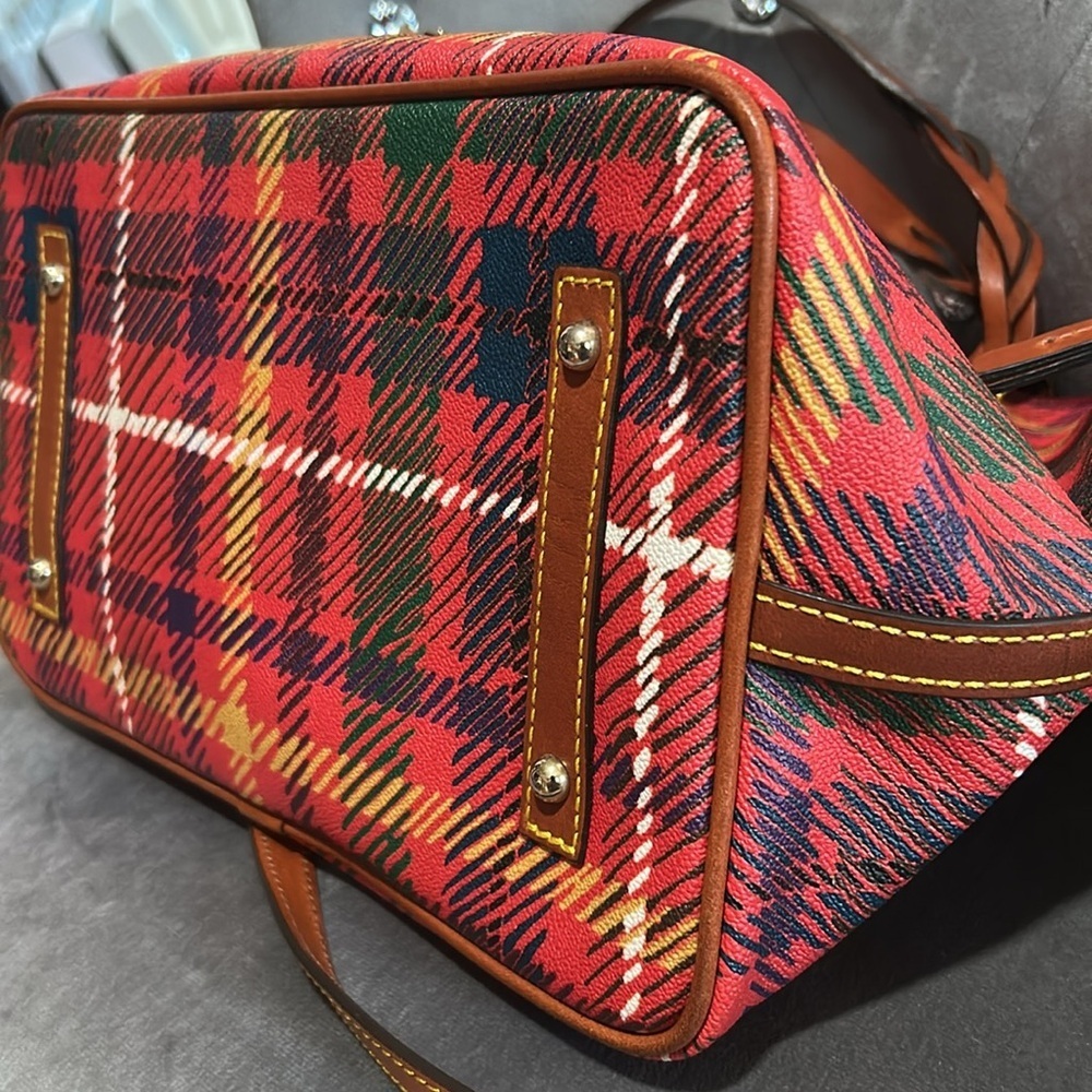 Dooney & Bourke Crossbody Bag - Picture 4 of 9